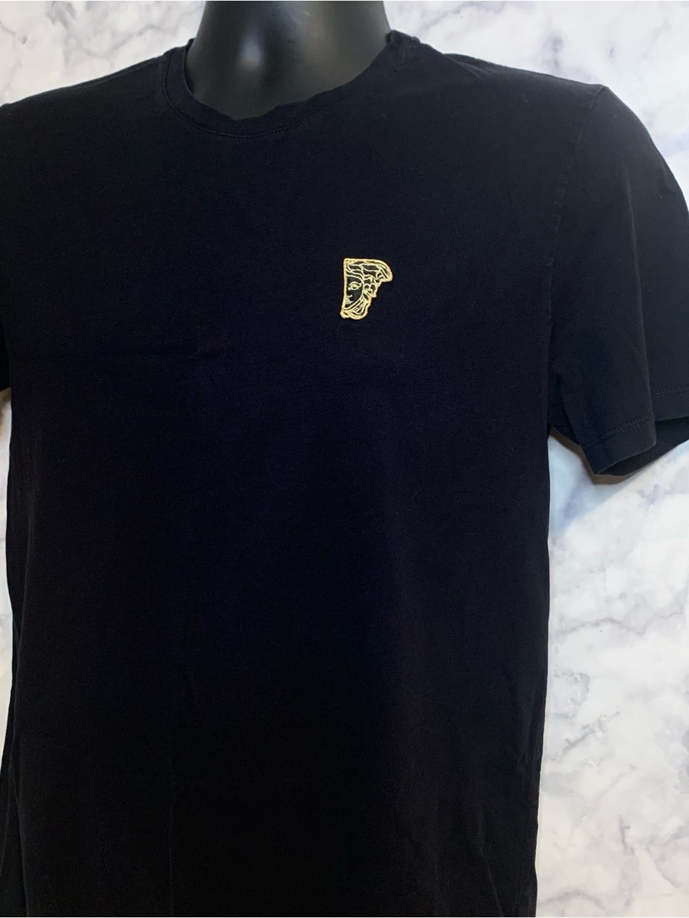 Versace Medusa logo crewneck black t-shirt; men’s medium